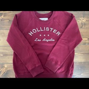 Junior’s Maroon Hollister sweatshirt size Medium